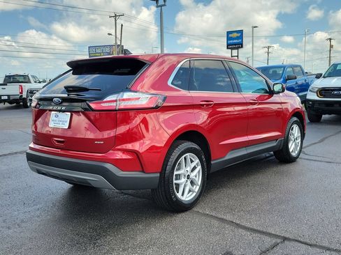 Certified 2024 Ford Edge SEL w/ Convenience Package AWD/4WD image 4