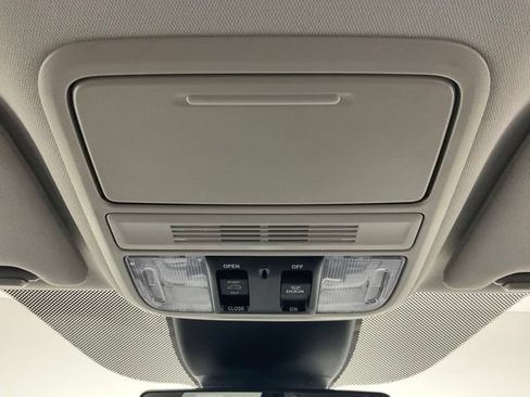 Used 2026 Honda Odyssey EX-L image 19