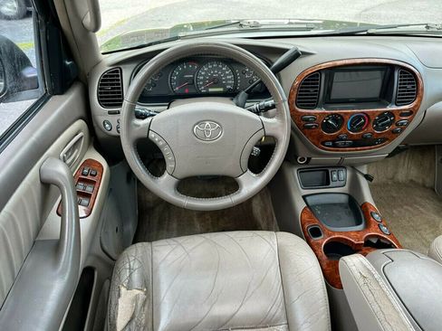 Used 2005 Toyota Tundra Limited w/ All Weather Guard Pkg image 27