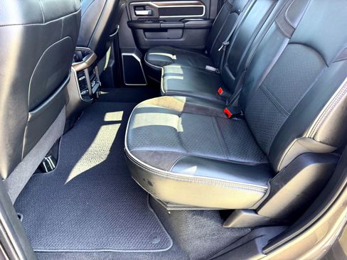 Used 2023 RAM 3500 Laramie image 18