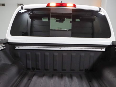 Used 2023 Nissan Frontier PRO-4X w/ Pro Convenience Package AWD/4WD image 30