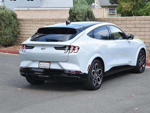 Used 2022 Ford Mustang Mach-E GT image 33