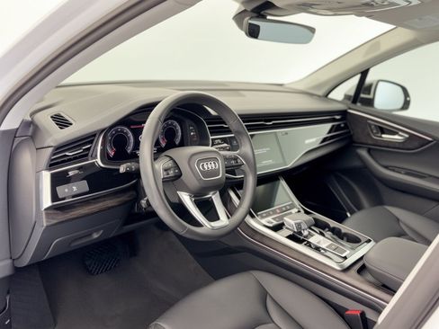 Used 2023 Audi Q7 3.0T Premium Plus w/ Premium Plus Package AWD/4WD image 4