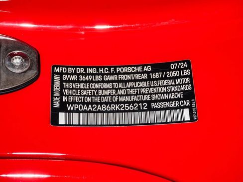Used 2024 Porsche 718 Cayman RWD image 31