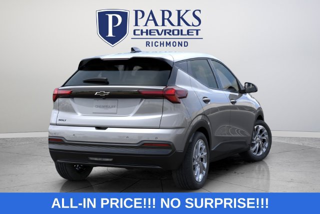 New 2027 Chevrolet Bolt LT FWD image 7