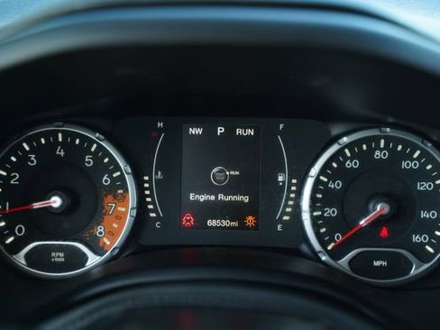 Used 2016 Jeep Renegade 75th Anniversary image 29