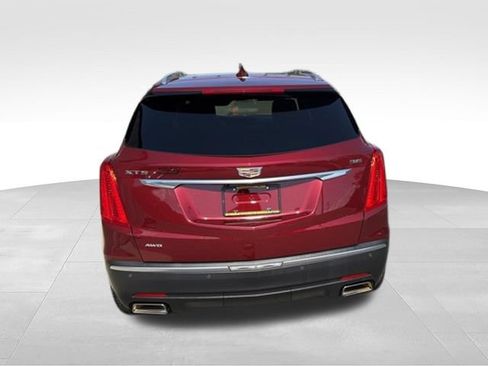 Used 2017 Cadillac XT5 Luxury w/ Driver Awareness Package AWD/4WD image 28
