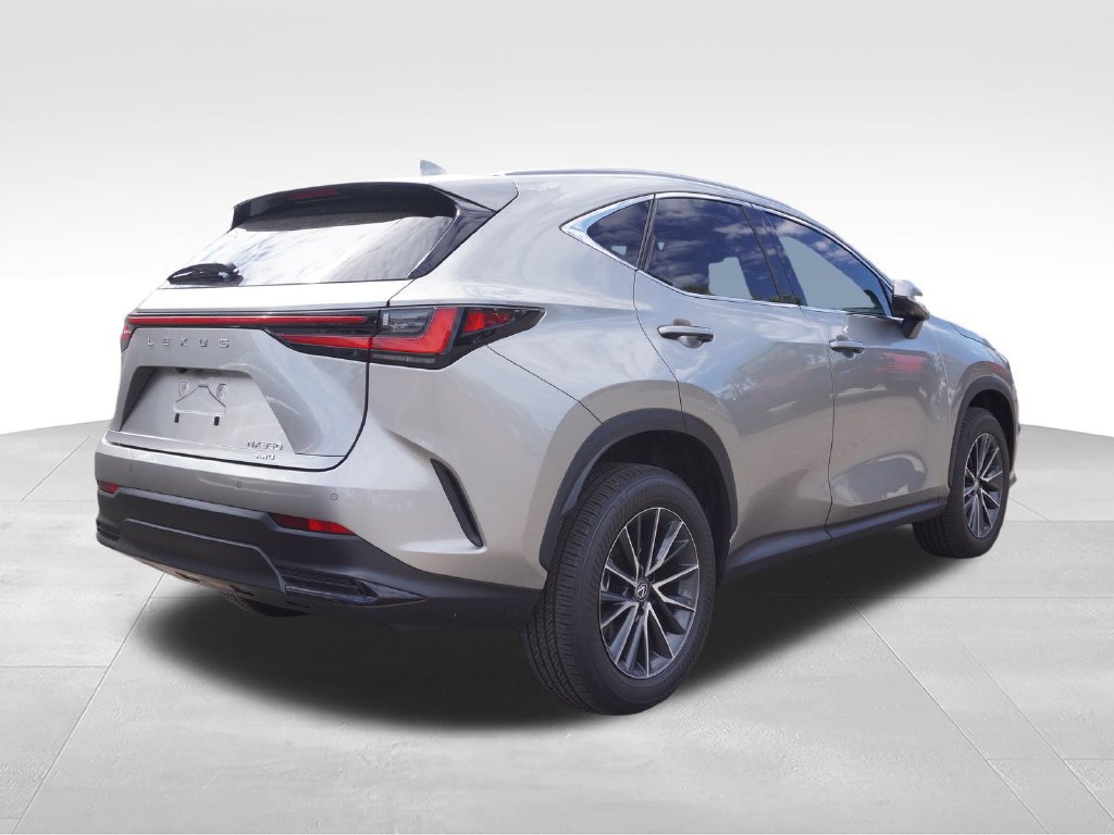 Used 2024 Lexus NX 350 AWD w/ Vision Package image 3