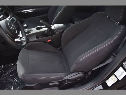 Used 2020 Ford Mustang Coupe RWD image 14