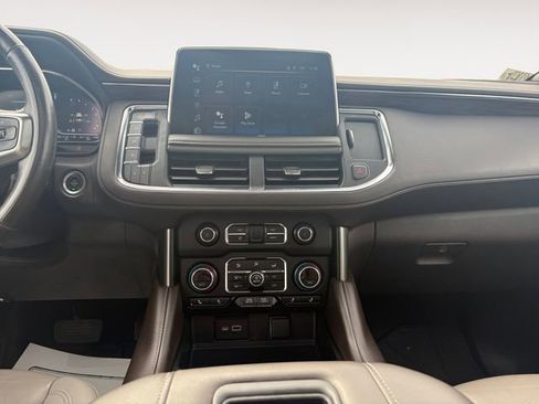 Used 2022 Chevrolet Tahoe Z71 w/ Luxury Package image 11