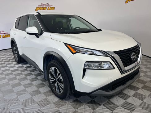 Used 2023 Nissan Rogue SV FWD image 9