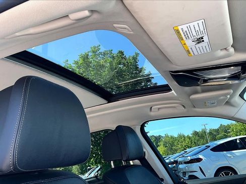 Used 2019 BMW X7 xDrive40i w/ Cold Weather Package AWD/4WD image 13