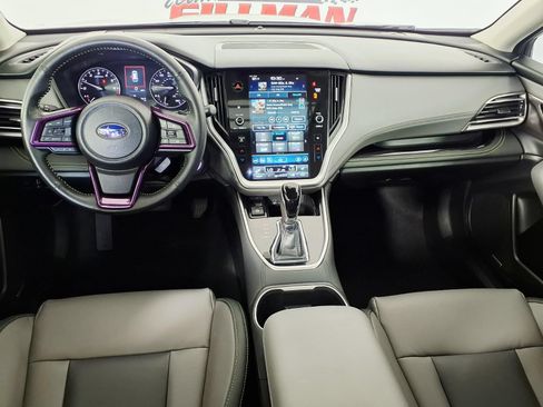 Certified 2025 Subaru Outback Onyx Edition AWD/4WD image 13