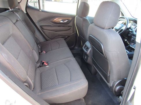 Used 2020 GMC Terrain SLE image 10