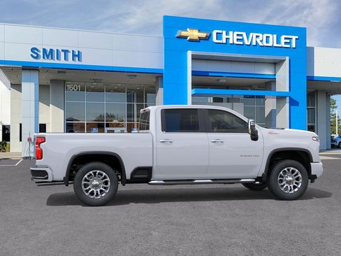 New 2026 Chevrolet Silverado 2500 LT w/ Z71 Chrome Sport Edition AWD/4WD image 5