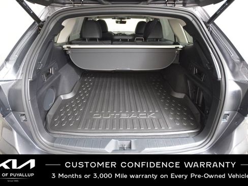 Used 2025 Subaru Outback Limited image 19
