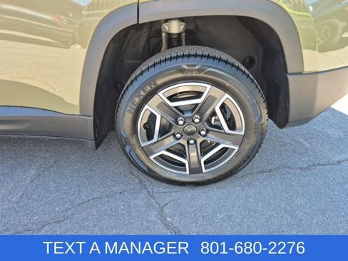 New 2026 Jeep Cherokee Laredo AWD/4WD image 9
