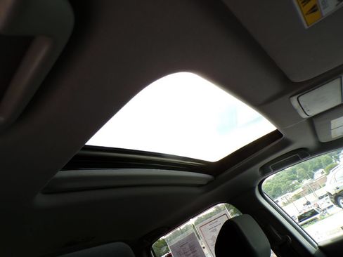 Used 2021 Honda CR-V EX image 16