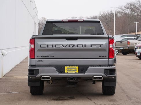 Used 2022 Chevrolet Silverado 1500 RST image 4