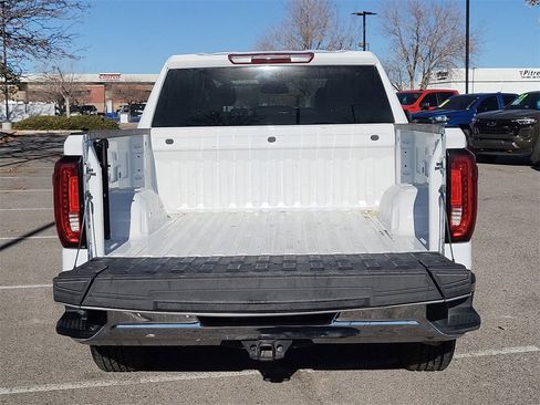 Certified 2024 GMC Sierra 1500 SLT image 11