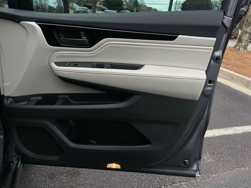 New 2026 Honda Odyssey Touring image 29