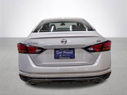 Used 2021 Nissan Altima 2.5 SR image 12