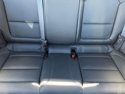 Used 2025 Buick Envista Sport Touring image 36