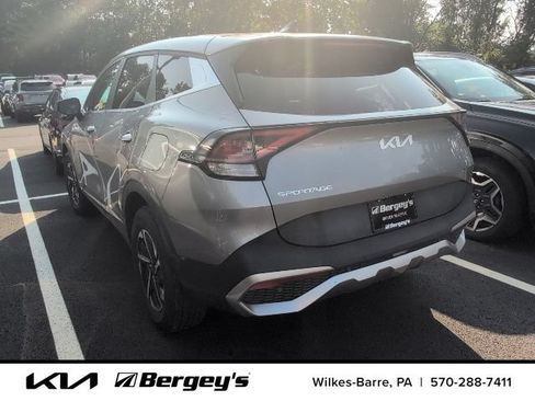 Certified 2023 Kia Sportage LX AWD/4WD image 11