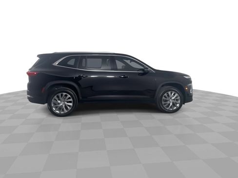 Used 2025 Buick Enclave Preferred image 9