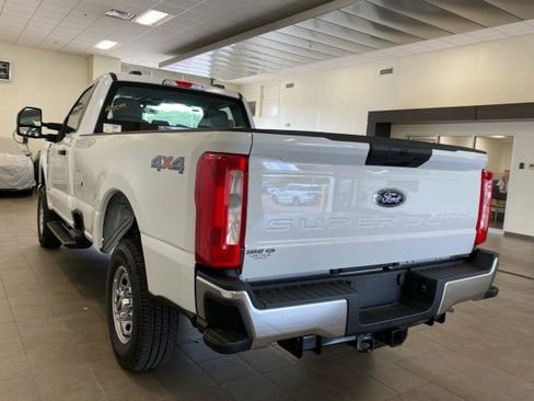 New 2026 Ford F250 XL w/ XL Chrome Package image 5