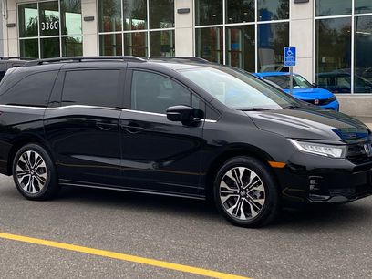 Certified 2025 Honda Odyssey Elite