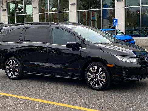 Certified 2025 Honda Odyssey Elite image 1