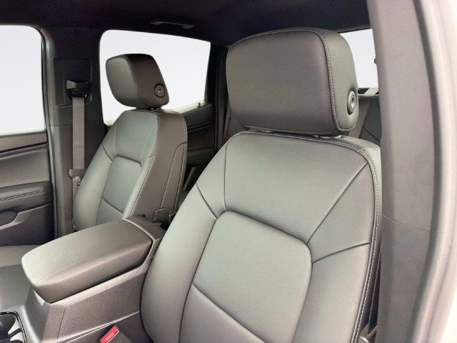 New 2026 Chevrolet Colorado LT w/ LT Convenience Package AWD/4WD image 21