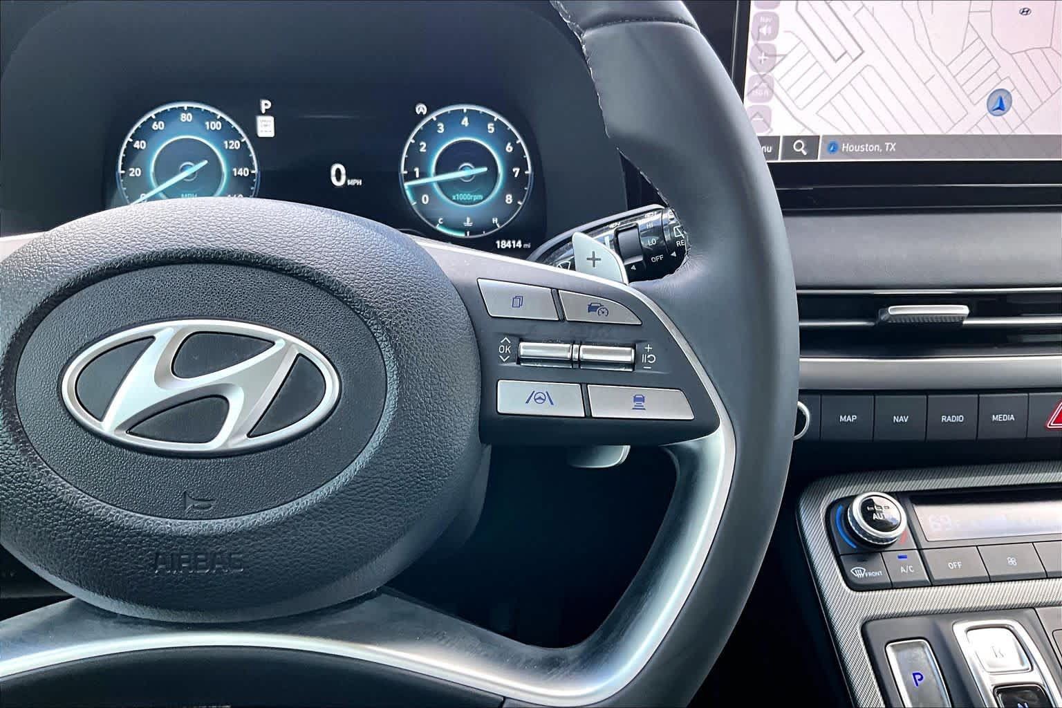Used 2024 Hyundai Palisade SEL w/ Premium Package FWD image 24