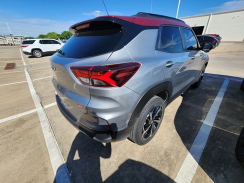 Used 2023 Chevrolet TrailBlazer RS FWD image 4