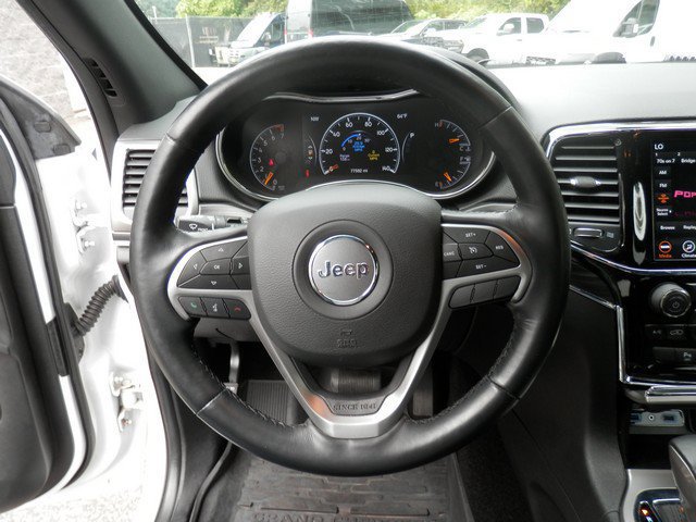 Used 2021 Jeep Grand Cherokee Limited AWD/4WD image 19