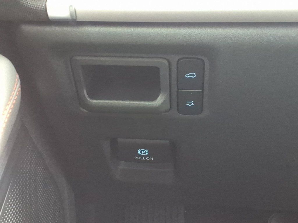 Used 2025 Ford Expedition Active RWD image 42
