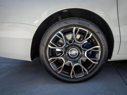 Used 2022 Rolls-Royce Ghost Black Badge AWD/4WD image 31