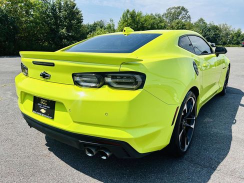 Used 2021 Chevrolet Camaro SS image 8