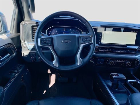 Used 2024 Chevrolet Silverado 1500 LT Trail Boss w/ LT Trail Boss Premium Package image 23