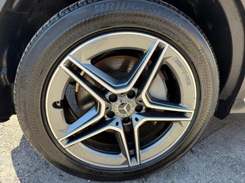 Used 2021 Mercedes-Benz GLC 300 4MATIC image 25