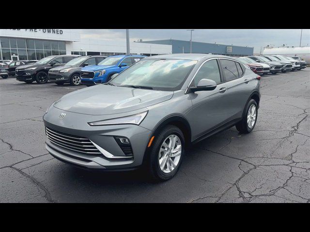 Used 2025 Buick Envista Sport Touring w/ Convenience I Package FWD image 4