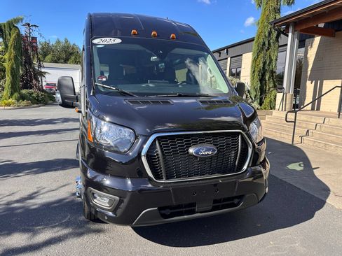 Used 2025 Ford Transit 350 XLT AWD/4WD image 31