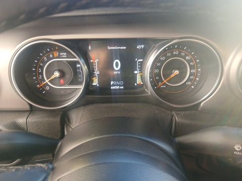 Used 2020 Jeep Gladiator Sport w/ Quick Order Package 24S image 44