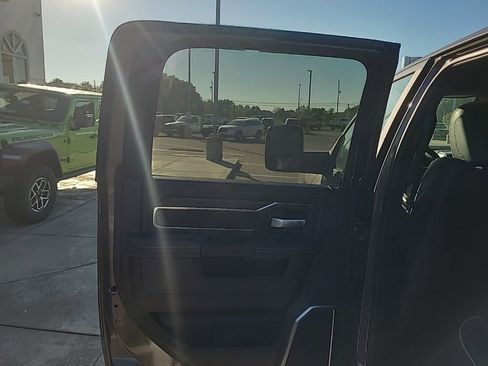 New 2026 RAM 2500 Laramie w/ Sport Appearance Package AWD/4WD image 23