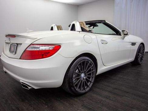Used 2013 Mercedes-Benz SLK 250 SLK250 image 24