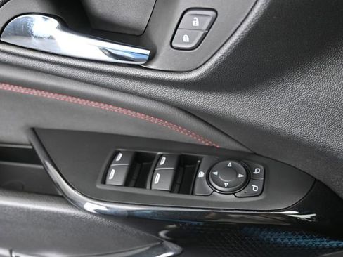 New 2026 Chevrolet Trax RS w/ Driver Confidence Package image 36