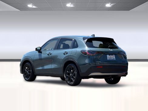 Certified 2024 Honda HR-V Sport image 3