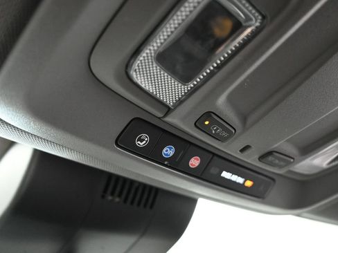 Used 2022 Chevrolet Silverado 1500 Custom RWD image 21