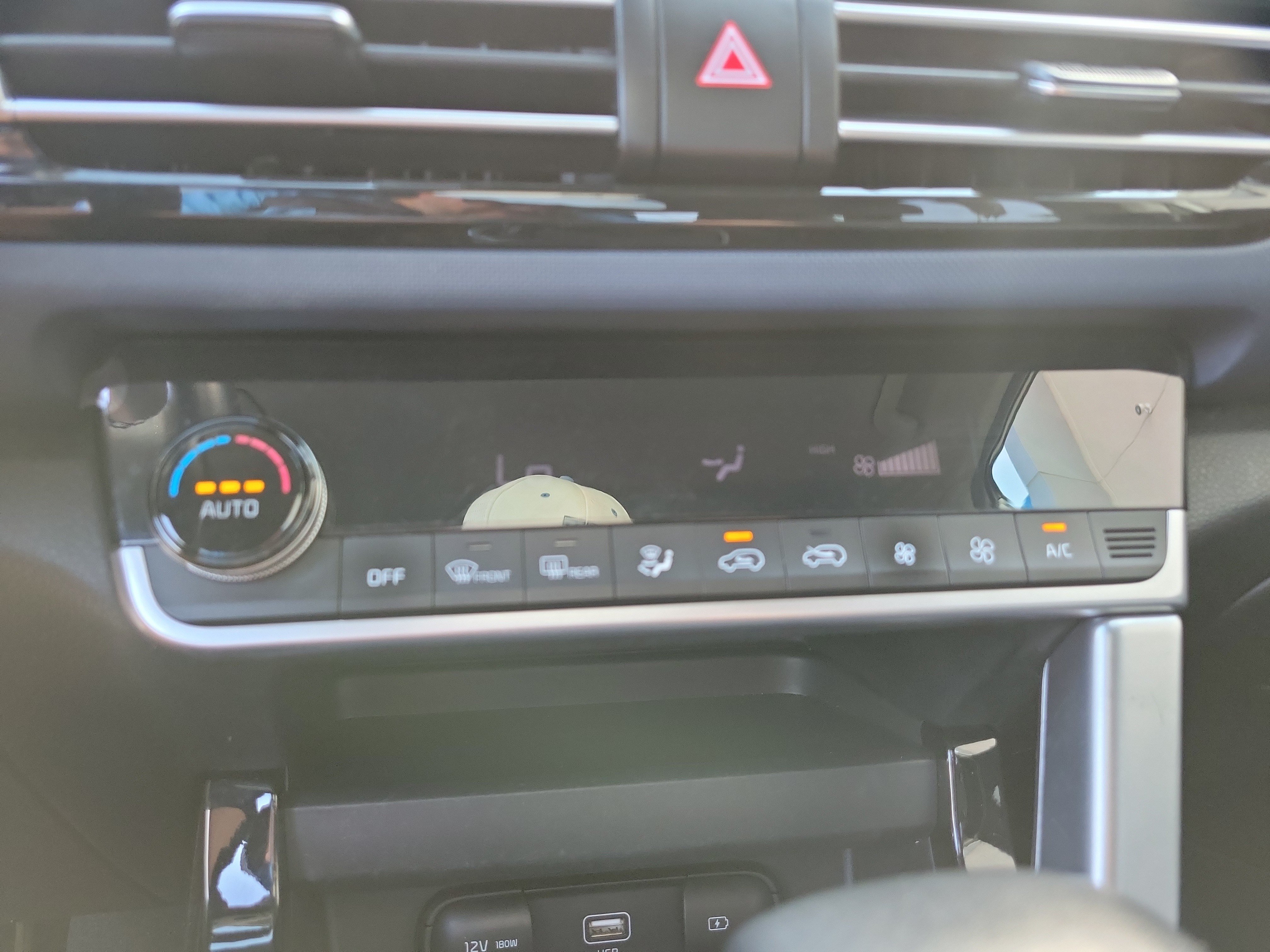 Used 2023 Kia Seltos S FWD image 17